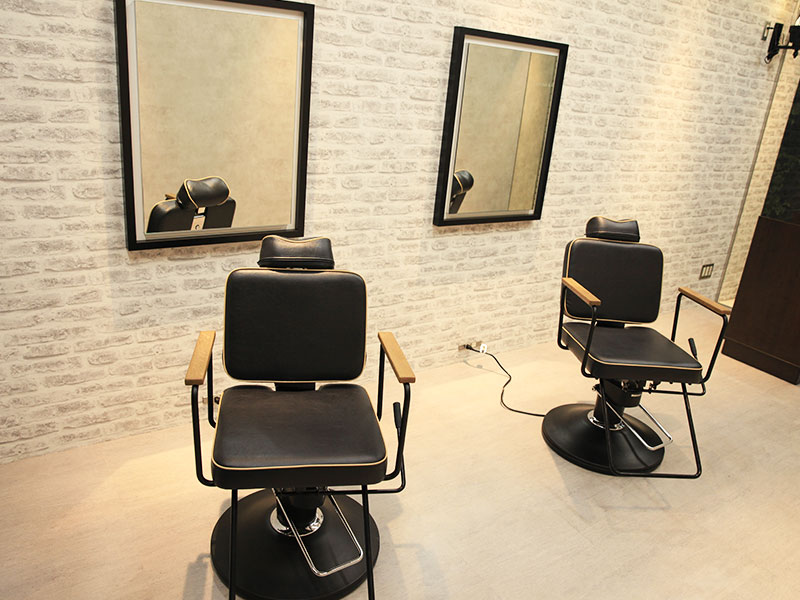 草加の床屋(バーバー) ｜ W(ダブル) 店舗イメージその４